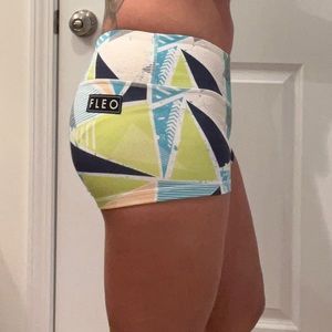 FLEO Shorts